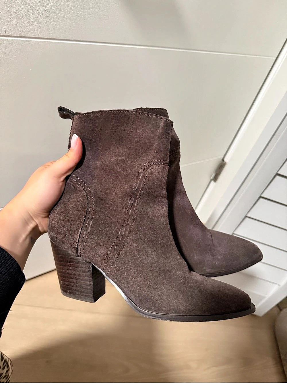 Lucky Brand Rapse Suede Western Bootie Brown Pointed Toe Heels